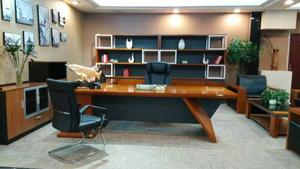 办公家具之大班台老板桌椅组合实木皮总裁